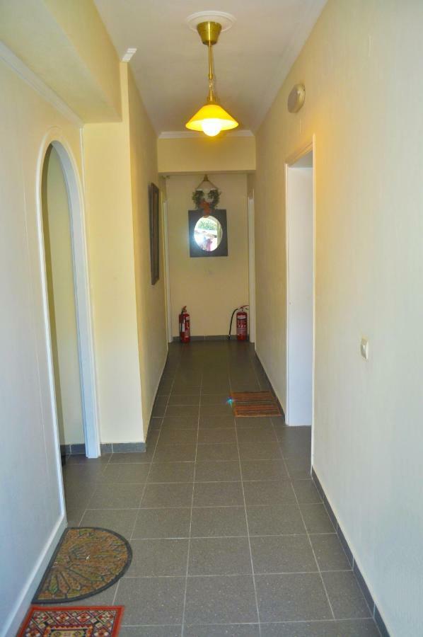 Holiday Studio Apartments Yannis On Agios Gordios Beach In Corfu ภายนอก รูปภาพ