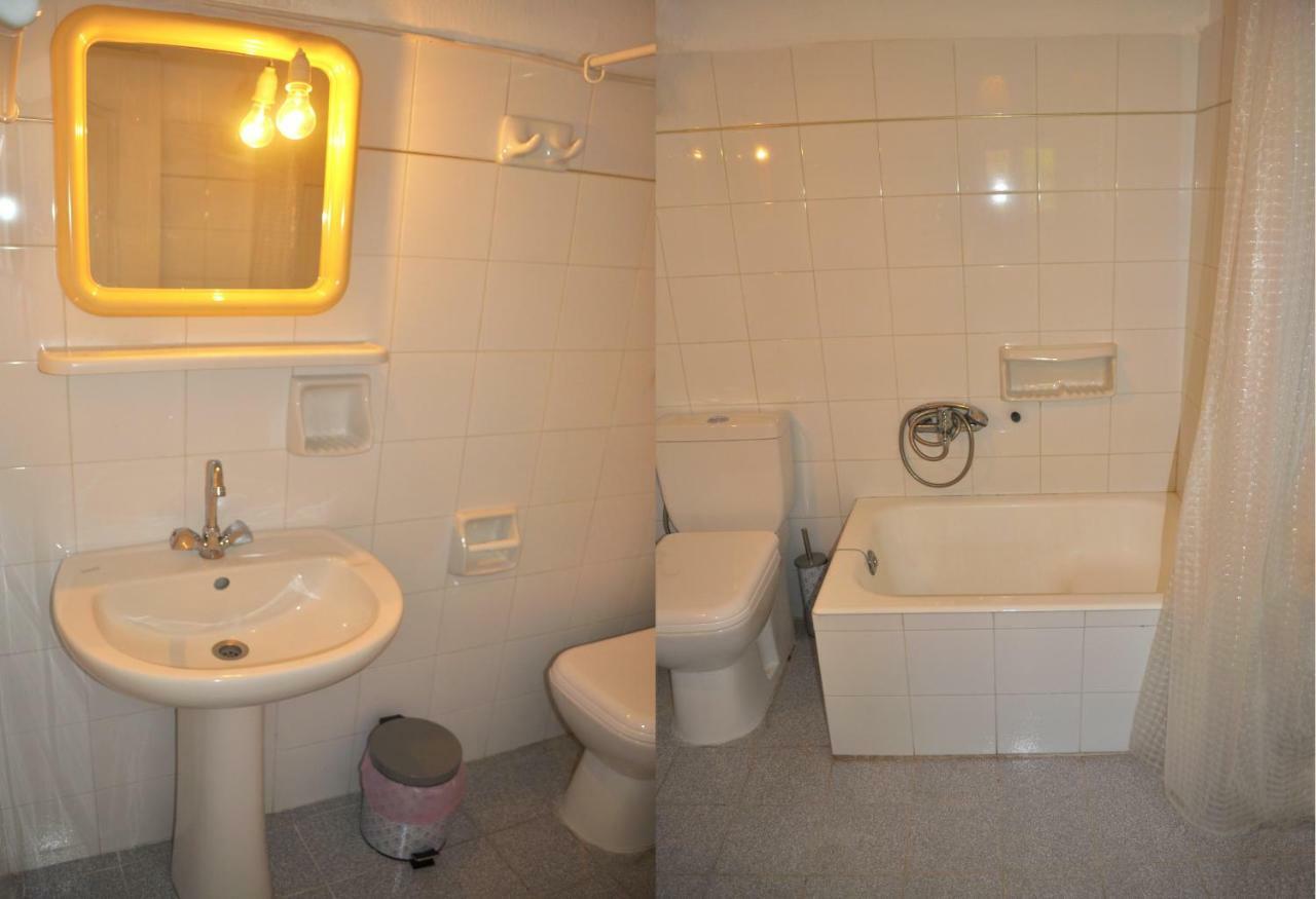 Holiday Studio Apartments Yannis On Agios Gordios Beach In Corfu ภายนอก รูปภาพ